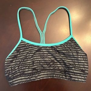 Lululemon Power Y sports bra size 4